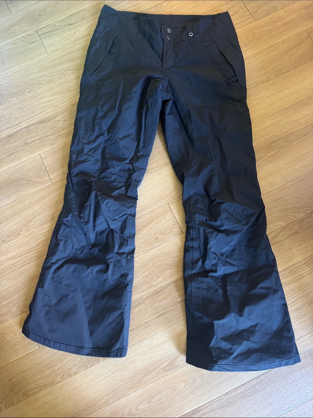 The Northface women's high vent snow pants, medium, black
